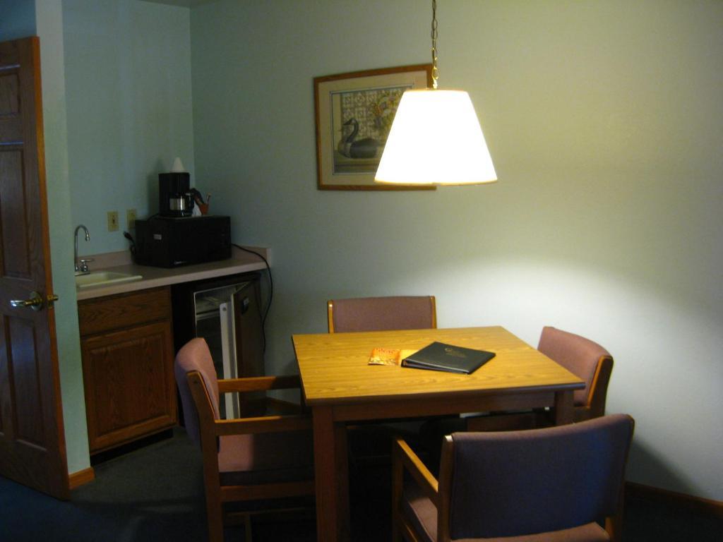 Day'S End Motel Plainville Room photo