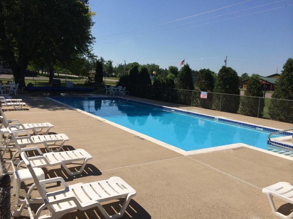 Day'S End Motel Plainville Exterior photo